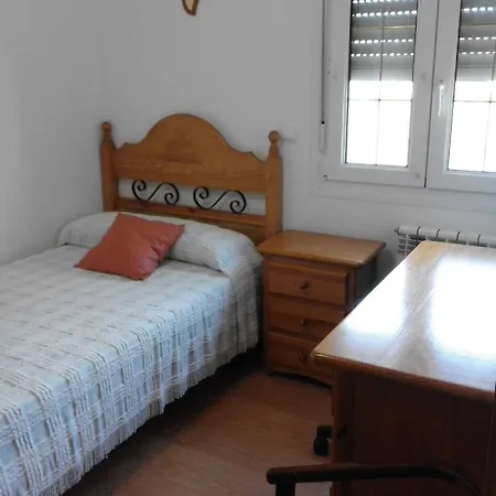 Casa De Pueblo En Pedrena, Cantabria